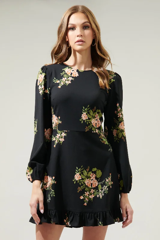 Mini dresses with gathered skirts for a voluminous effect Jasleen Floral Long Sleeve Ruffle Mini Dress Mini dresses with gathered skirts for a voluminous effect Jasleen Floral Long Sleeve Ruffle Mini Dress