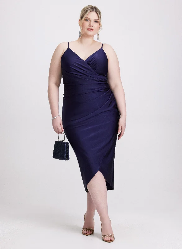 Mini dresses with pleated skirts for a classic look Sleeveless Ruched Wrap-Over Dress Mini dresses with pleated skirts for a classic look Sleeveless Ruched Wrap-Over Dress
