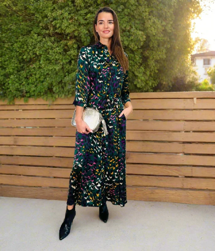 Midi dresses with sheer panels for a touch of allure Green Ava Peacock Print Satin Shirt Dress Midi dresses with sheer panels for a touch of allure Green Ava Peacock Print Satin Shirt Dress