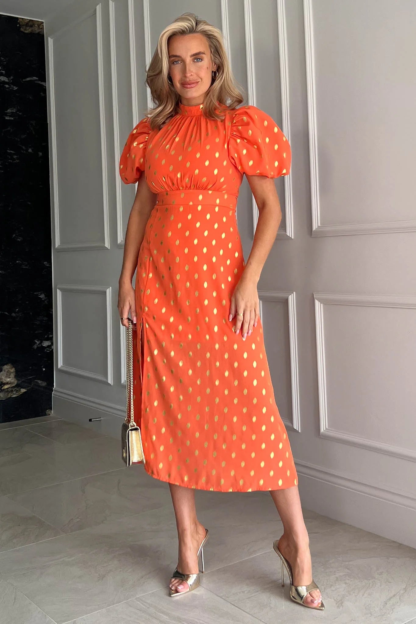 Midi dresses with cotton - blend materials for everyday comfort Lilly Orange Gold Foil Print Puff Sleeve Midi Dress Midi dresses with cotton - blend materials for everyday comfort Lilly Orange Gold Foil Print Puff Sleeve Midi Dress