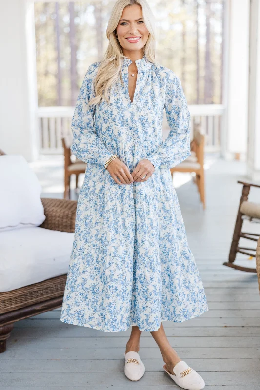 Midi dresses with bow accents for a sweet and charming look In Your Dreams Blue Toile L/S Midi Dress Midi dresses with bow accents for a sweet and charming look In Your Dreams Blue Toile L/S Midi Dress