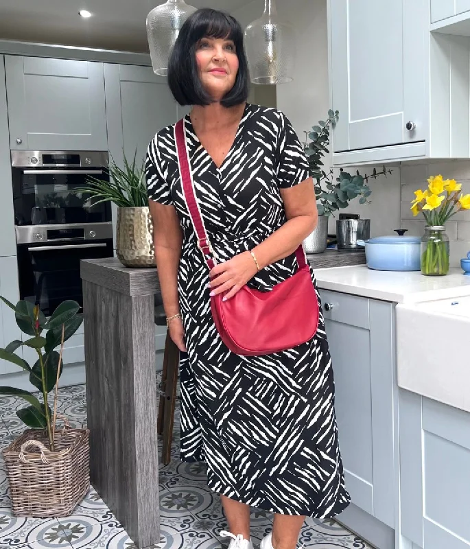 Midi dresses with empire waists for a flattering maternity option Zebra Print Belted Midi Dress Midi dresses with empire waists for a flattering maternity option Zebra Print Belted Midi Dress