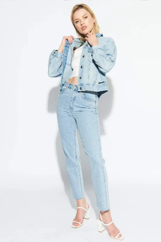 Women's Tailored Stretch Blazers in Navy Blue for Business MeetingsA Brand A Bonnie Denim Jacket - Fade Into You Women's Tailored Stretch Blazers in Navy Blue for Business MeetingsA Brand A Bonnie Denim Jacket - Fade Into You