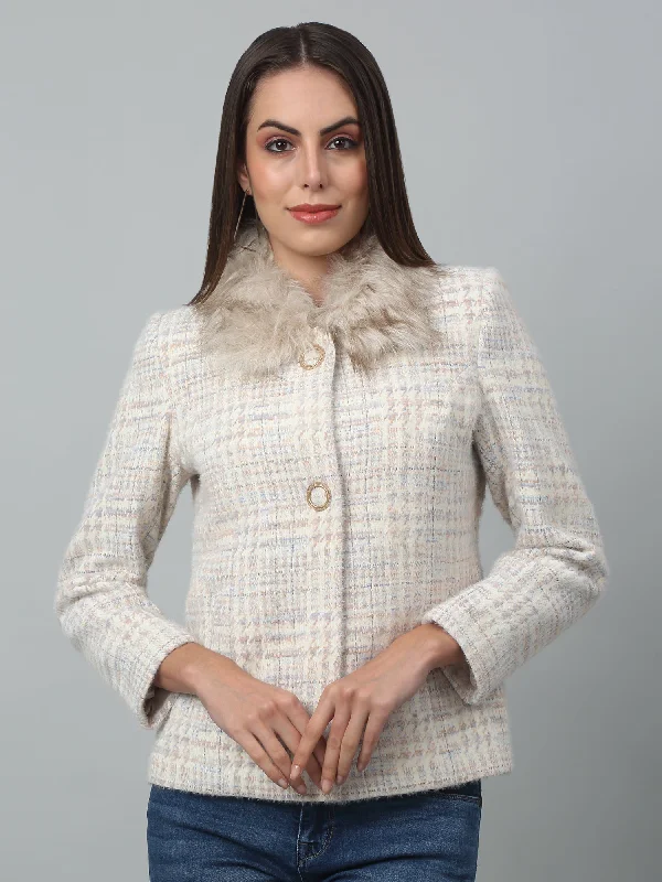 Plus Size Women's Double - Breasted Wool Blazers for Winter Office WearWomen's Cream Single breasted Faux Fur Spread Collar Blazer Plus Size Women's Double - Breasted Wool Blazers for Winter Office WearWomen's Cream Single breasted Faux Fur Spread Collar Blazer