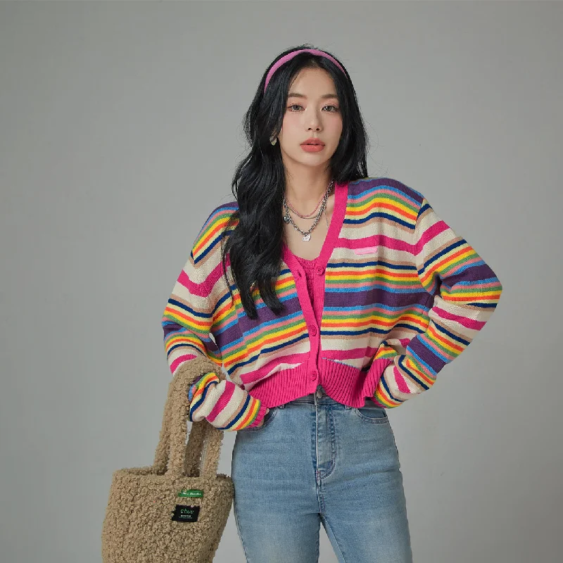 boyfriend style women cardigan for a relaxed fitArtist Of My Life Striped V-Neck Knit Cardigan boyfriend style women cardigan for a relaxed fitArtist Of My Life Striped V-Neck Knit Cardigan