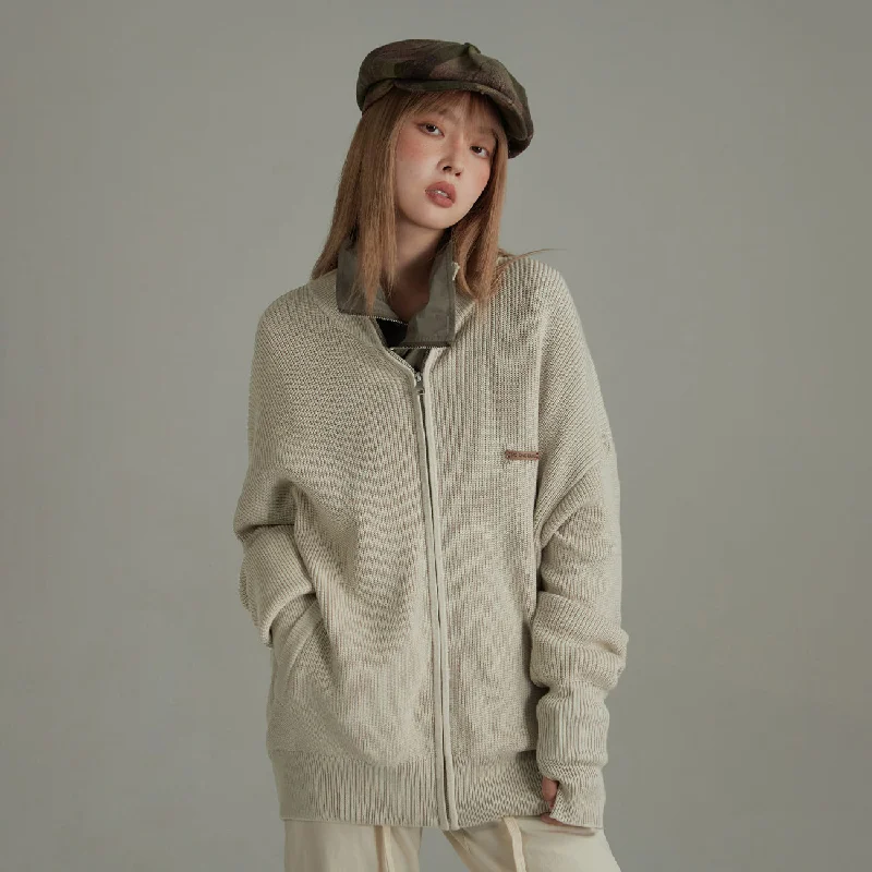 boyfriend style women cardigan for a relaxed fitSimple Zip-Up Knit Cardigan