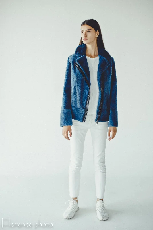 Petite women's wool blend coats with a tailored fit for a flattering silhouetteBlue Nutria Jacket Petite women's wool blend coats with a tailored fit for a flattering silhouetteBlue Nutria Jacket