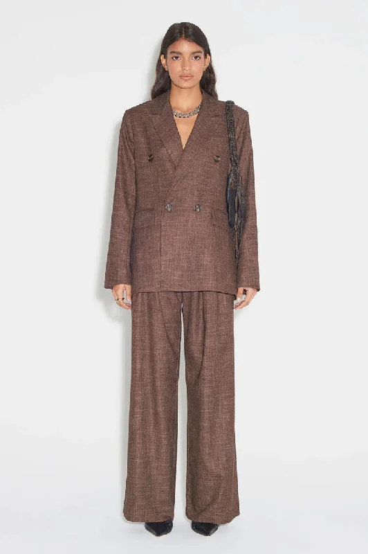 Single - Breasted Women's Tweed Blazers with Gold Buttons for a Classic LookHansen & Gretel Classico Blazer - Hazelnut Single - Breasted Women's Tweed Blazers with Gold Buttons for a Classic LookHansen & Gretel Classico Blazer - Hazelnut
