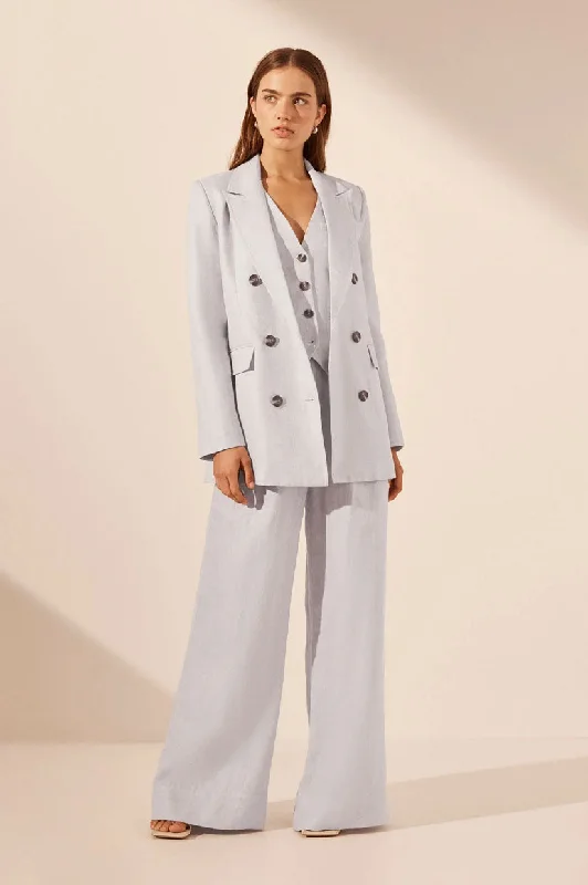 Plus Size Women's Cropped Velvet Blazers in Burgundy for a Night OutShona Joy Brisa Peak Lapel Blazer - Ice Blue Plus Size Women's Cropped Velvet Blazers in Burgundy for a Night OutShona Joy Brisa Peak Lapel Blazer - Ice Blue