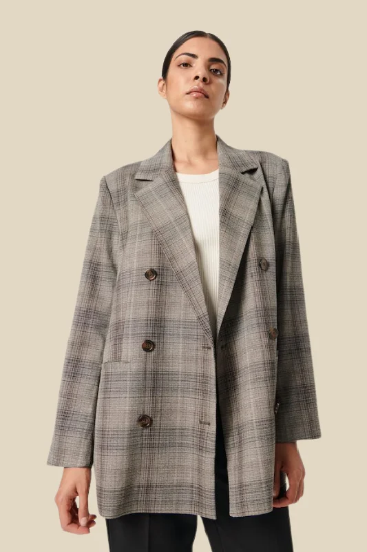 Women's Belted Blazers in Camel Color for a Sophisticated OutfitStorie Nadia Blazer