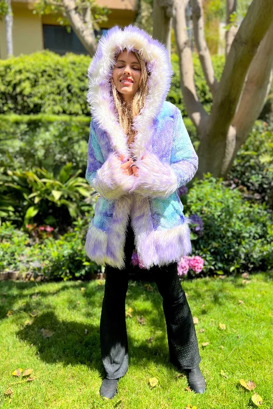 Petite women's wool blend coats with a tailored fit for a flattering silhouetteWomen's Petite Playa Coat in "Blue Violet Dream" Petite women's wool blend coats with a tailored fit for a flattering silhouetteWomen's Petite Playa Coat in "Blue Violet Dream"