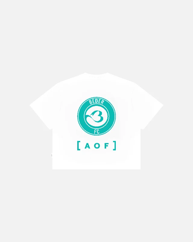 Distressed Women T Shirt with a Laid - Back AestheticBeder FC Crop Fit Tee