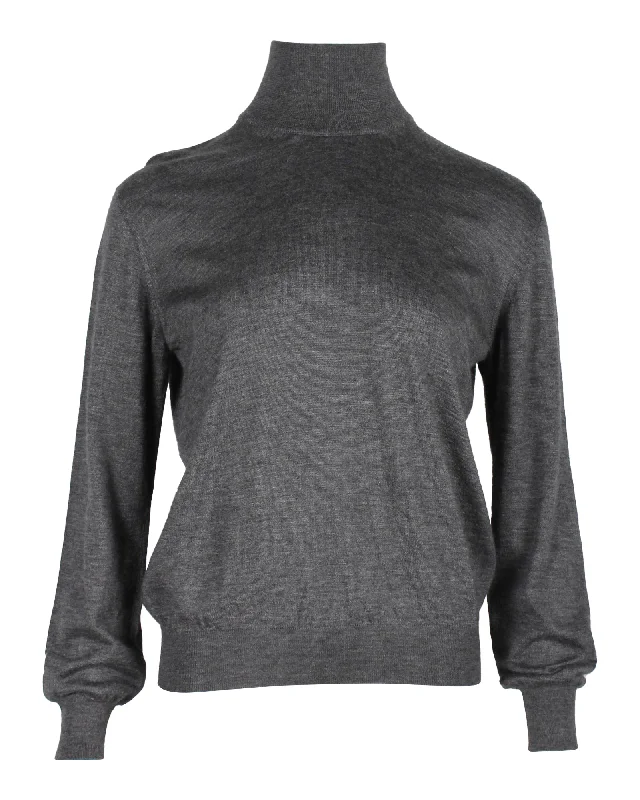 Sleeveless Women's Silk Blend Sweater Dresses for a Sophisticated LookGiorgio Armani Mock Neck Sweater in Grey Cashmere Sleeveless Women's Silk Blend Sweater Dresses for a Sophisticated LookGiorgio Armani Mock Neck Sweater in Grey Cashmere