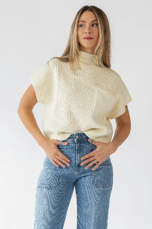 Short Sleeve Women's Cotton Blend Sweaters in Pastel ColorsJoliet Cream Pocket Cropped Sweater Short Sleeve Women's Cotton Blend Sweaters in Pastel ColorsJoliet Cream Pocket Cropped Sweater