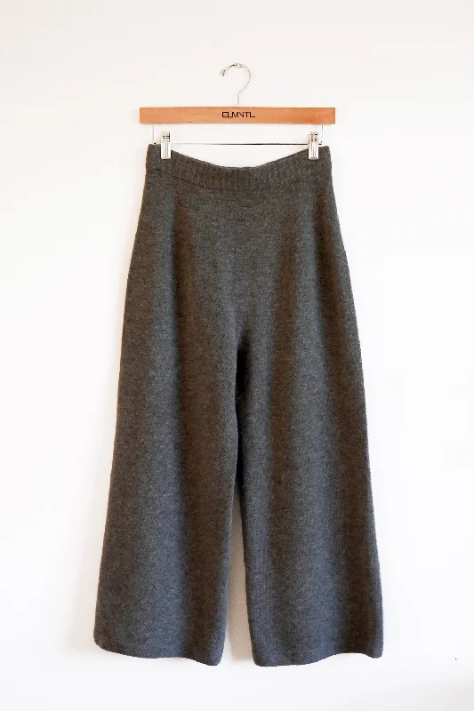 Plus Size Women's Embroidered Sweaters in Ethnic StylesKnit Pant-Charcoal