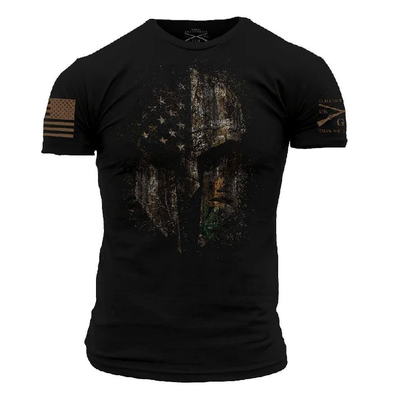 Striped Women T Shirt in a Classic PatternRealtree Edge® American Spartan T-Shirt - Black Striped Women T Shirt in a Classic PatternRealtree Edge® American Spartan T-Shirt - Black