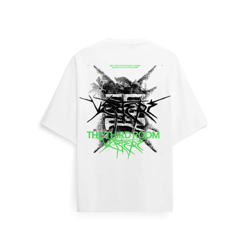 Pocketed Women T Shirt for Added FunctionalityTHE THIRD ROOM X VERTERE BERLIN FLORA T-SHIRT - WHITE Pocketed Women T Shirt for Added FunctionalityTHE THIRD ROOM X VERTERE BERLIN FLORA T-SHIRT - WHITE