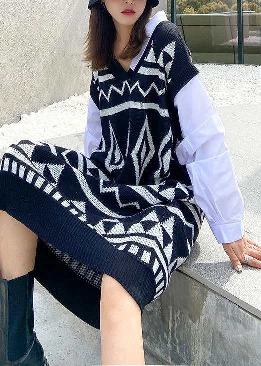 Mini - Length Women's Chunky Knit Sweater Dresses in Bold HuesVintage black Geometric Sweater Wardrobes Beautiful v neck DIY sweater dress Mini - Length Women's Chunky Knit Sweater Dresses in Bold HuesVintage black Geometric Sweater Wardrobes Beautiful v neck DIY sweater dress