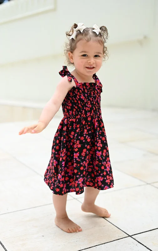 Pleated Women Dress with a Timeless and Elegant TextureAella Dress - MINI - Raspberry Ripple Pleated Women Dress with a Timeless and Elegant TextureAella Dress - MINI - Raspberry Ripple