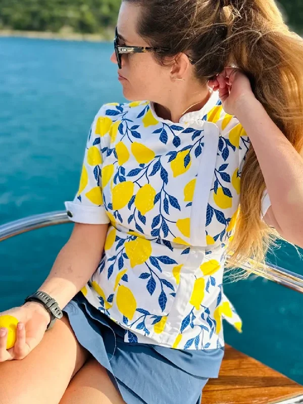 Women's cropped down jackets in bold colors for a sporty and fashionable winter outfitAmalfi Lemon Women's Fitted Chef Jacket Women's cropped down jackets in bold colors for a sporty and fashionable winter outfitAmalfi Lemon Women's Fitted Chef Jacket