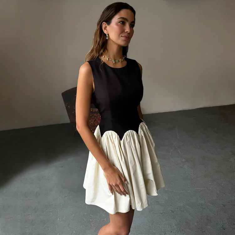 Sleeveless Women Dress in Bright Colors for Summer PartiesBlack and Cream Mini Monika Dress Petite Sleeveless Women Dress in Bright Colors for Summer PartiesBlack and Cream Mini Monika Dress Petite