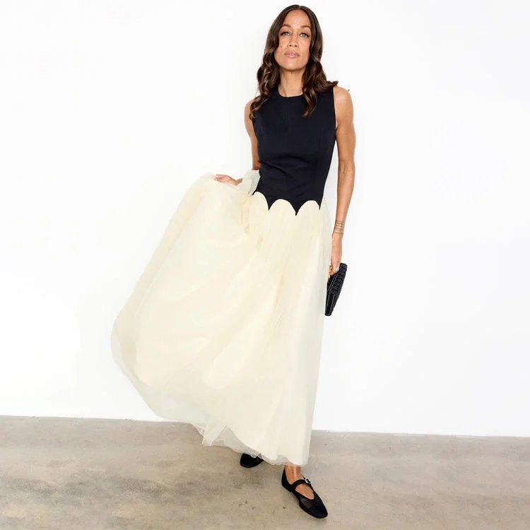 Off - the - Shoulder Women Dress for a Romantic and Feminine LookBlack and Cream Monika Dress Petite Off - the - Shoulder Women Dress for a Romantic and Feminine LookBlack and Cream Monika Dress Petite