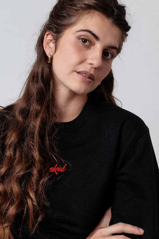 Women's zip - front sweatshirt with contrast stitching for a sporty aestheticCheers Collection | Bestickter Bio-Baumwoll Frauen Pullover Women's zip - front sweatshirt with contrast stitching for a sporty aestheticCheers Collection | Bestickter Bio-Baumwoll Frauen Pullover