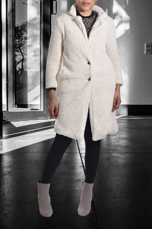 Women's denim jackets with distressed details for a casual and edgy lookCream Sherpa Fleece Coat