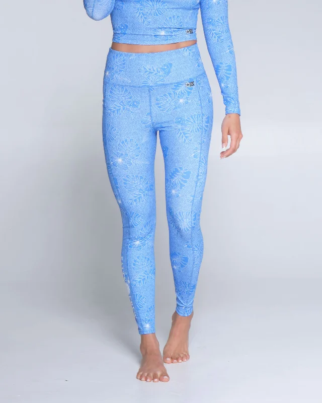 Women's cropped satin jackets in pastel shades for a glamorous evening outFind Refuge Legging - Bahama Blue Women's cropped satin jackets in pastel shades for a glamorous evening outFind Refuge Legging - Bahama Blue