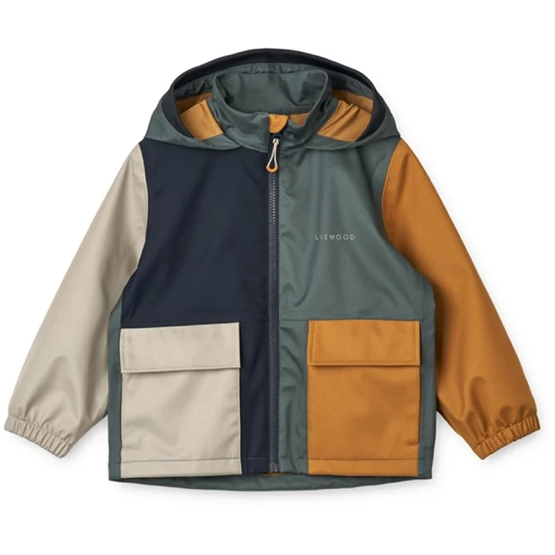 Women's cropped down jackets in bold colors for a sporty and fashionable winter outfitLiewood Whale Blue Multi Mix Aron Jacket Women's cropped down jackets in bold colors for a sporty and fashionable winter outfitLiewood Whale Blue Multi Mix Aron Jacket