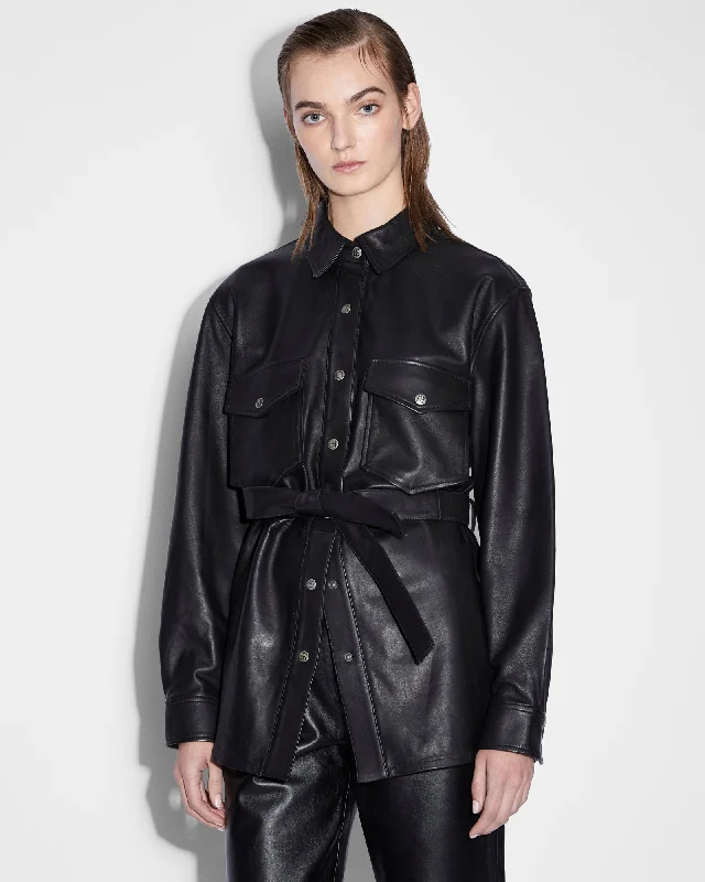 Women's denim jackets with distressed details for a casual and edgy lookVOYAGER SHACKET BLACK LEATHER Women's denim jackets with distressed details for a casual and edgy lookVOYAGER SHACKET BLACK LEATHER