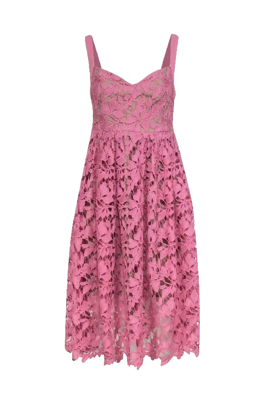 Pleated Women Dress with a Timeless and Elegant Texture Pleated Women Dress with a Timeless and Elegant Texture Donna Morgan - Pink Embroidered Lace Sleeveless Midi Dress Sz 6 Pleated Women Dress with a Timeless and Elegant Texture Pleated Women Dress with a Timeless and Elegant Texture Donna Morgan - Pink Embroidered Lace Sleeveless Midi Dress Sz 6
