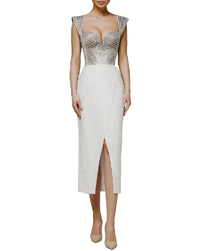 Shift Women Dress with a Simple and Classic Design for Everyday Wear Shift Women Dress with a Simple and Classic Design for Everyday Wear Michel Laperle Dress Shift Women Dress with a Simple and Classic Design for Everyday Wear Shift Women Dress with a Simple and Classic Design for Everyday Wear Michel Laperle Dress