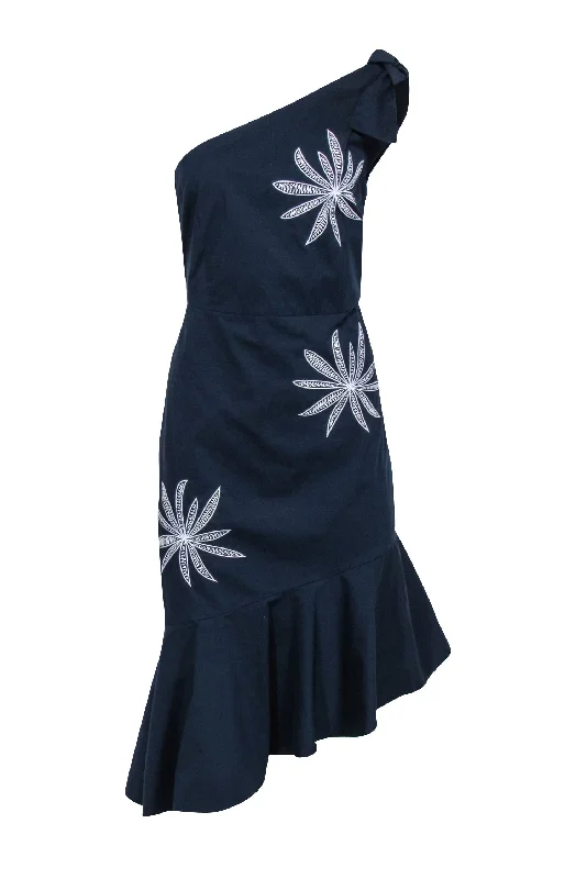 Ruffled Women Dress with Multiple Layers for a Playful and Girly Style Ruffled Women Dress with Multiple Layers for a Playful and Girly Style Milly - Navy Poplin One Shoulder Dress w/ White Embroidery Sz 12 Ruffled Women Dress with Multiple Layers for a Playful and Girly Style Ruffled Women Dress with Multiple Layers for a Playful and Girly Style Milly - Navy Poplin One Shoulder Dress w/ White Embroidery Sz 12