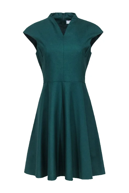 Off - the - Shoulder Women Dress for a Romantic and Feminine Look Off - the - Shoulder Women Dress for a Romantic and Feminine Look M.M.LaFleur - Green Wool Blend Cap Sleeve Dress Sz 8 Off - the - Shoulder Women Dress for a Romantic and Feminine Look Off - the - Shoulder Women Dress for a Romantic and Feminine Look M.M.LaFleur - Green Wool Blend Cap Sleeve Dress Sz 8
