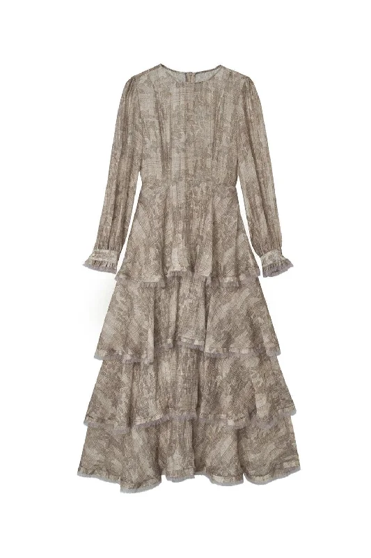 Maxi dresses with a button - down front for a classic lookAutumn Layered Bishop Sleeved Chiffon Maxi Dress Maxi dresses with a button - down front for a classic lookAutumn Layered Bishop Sleeved Chiffon Maxi Dress
