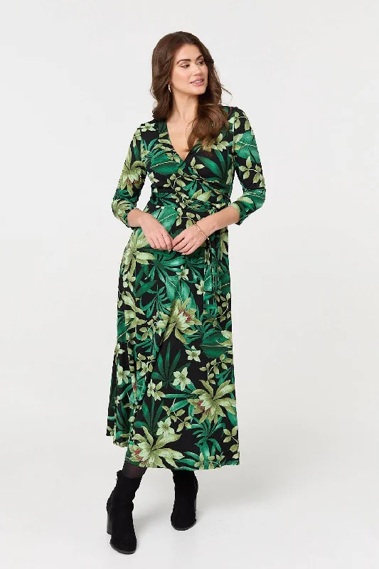 Maxi dresses with geometric prints for a contemporary aestheticFloral 3/4 Sleeve Tie Waist Wrap Maxi Dress Maxi dresses with geometric prints for a contemporary aestheticFloral 3/4 Sleeve Tie Waist Wrap Maxi Dress