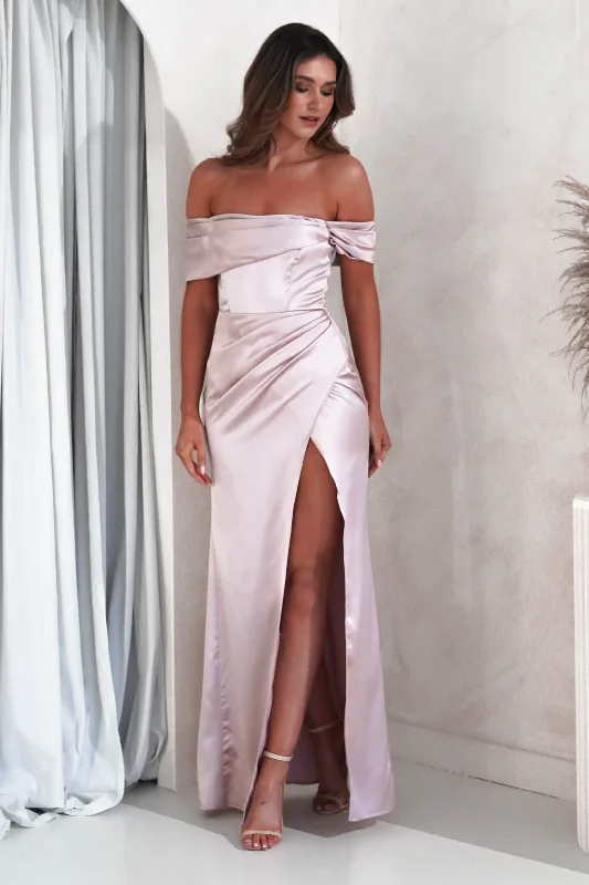 Animal print maxi dresses for a statement - making outfitHoney Soft Satin Maxi Gown | Champagne/Pink Animal print maxi dresses for a statement - making outfitHoney Soft Satin Maxi Gown | Champagne/Pink
