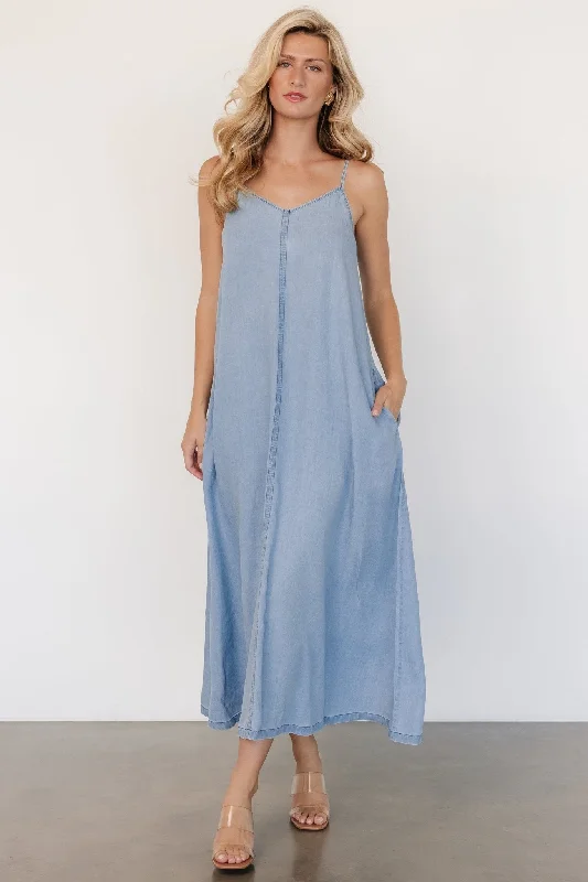 Maxi dresses with beaded embellishments for a fancy and luxurious eventKyla Maxi Dress | Denim Maxi dresses with beaded embellishments for a fancy and luxurious eventKyla Maxi Dress | Denim