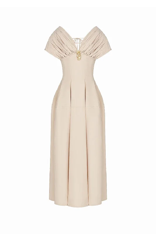 Maxi dresses with a pleated skirt for a timeless and elegant appearanceMadeline A-line Pleated Shoulder Khaki Maxi Dress Maxi dresses with a pleated skirt for a timeless and elegant appearanceMadeline A-line Pleated Shoulder Khaki Maxi Dress