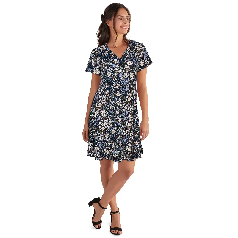 Maxi dresses with a belted empire waist for a more defined and flattering silhouetteWomen's Wrap Front Dress Maxi dresses with a belted empire waist for a more defined and flattering silhouetteWomen's Wrap Front Dress