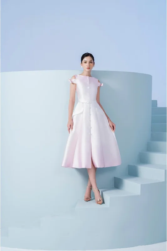 Midi dresses with gathered skirts for a full and flowing silhouetteBoni Shirt Boat Neck Taffeta Midi Dress