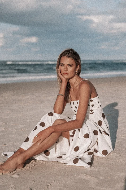 Midi dresses with denim fabric for a casual yet stylish day outDeenie Maxi Dress - Chocolate Brown Spot Midi dresses with denim fabric for a casual yet stylish day outDeenie Maxi Dress - Chocolate Brown Spot