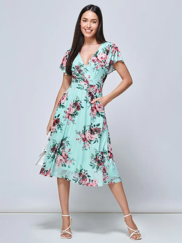 Midi dresses with bow accents for a sweet and charming lookJolie Moi Kiley Wrap Front Mesh Dress, Light Green Midi dresses with bow accents for a sweet and charming lookJolie Moi Kiley Wrap Front Mesh Dress, Light Green