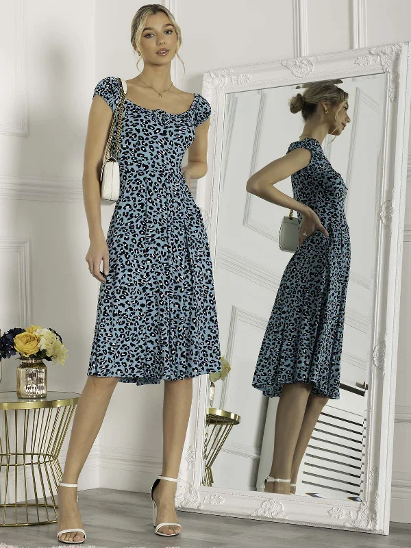 Midi dresses with wrap - around skirts for a customizable fitJolie Moi Lindsey Bow Front Midi Dress, Blue Animal Midi dresses with wrap - around skirts for a customizable fitJolie Moi Lindsey Bow Front Midi Dress, Blue Animal