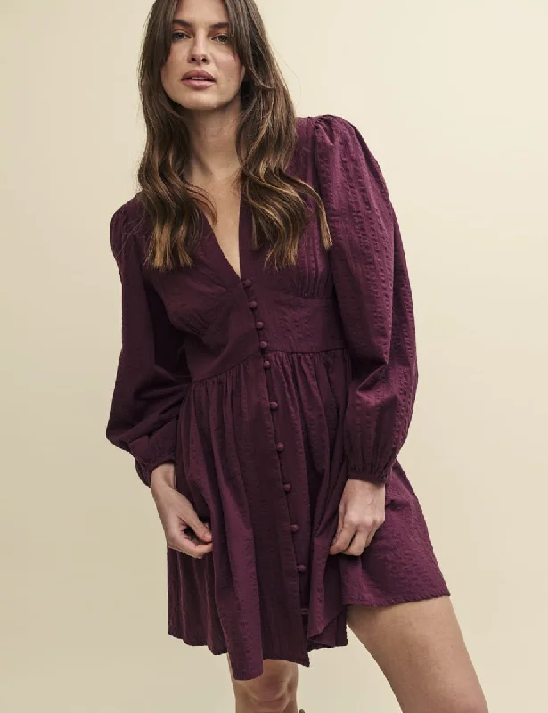 Midi dresses with pleated skirts for a timeless and elegant appealPlum Starlight Long Sleeve Mini Dress Midi dresses with pleated skirts for a timeless and elegant appealPlum Starlight Long Sleeve Mini Dress