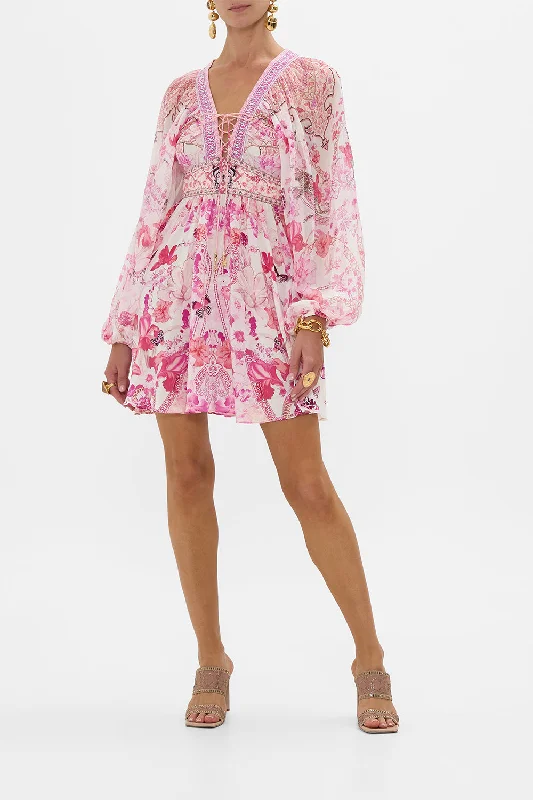 Mini dresses with criss - cross backs for a flirty lookLACE UP FRONT SHORT DRESS BOTANICAL NOVELLA Mini dresses with criss - cross backs for a flirty lookLACE UP FRONT SHORT DRESS BOTANICAL NOVELLA