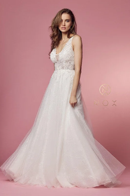 Polka - dot - printed wedding guest dresses with short sleevesSleeveless A-Line Long Wedding Gown Polka - dot - printed wedding guest dresses with short sleevesSleeveless A-Line Long Wedding Gown