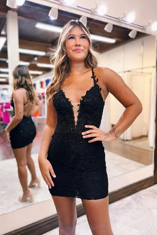Party dresses with a bow detail for a cute and charming touchGlitter Black Tight Beaded Short Prom Dress with Appliques Party dresses with a bow detail for a cute and charming touchGlitter Black Tight Beaded Short Prom Dress with Appliques