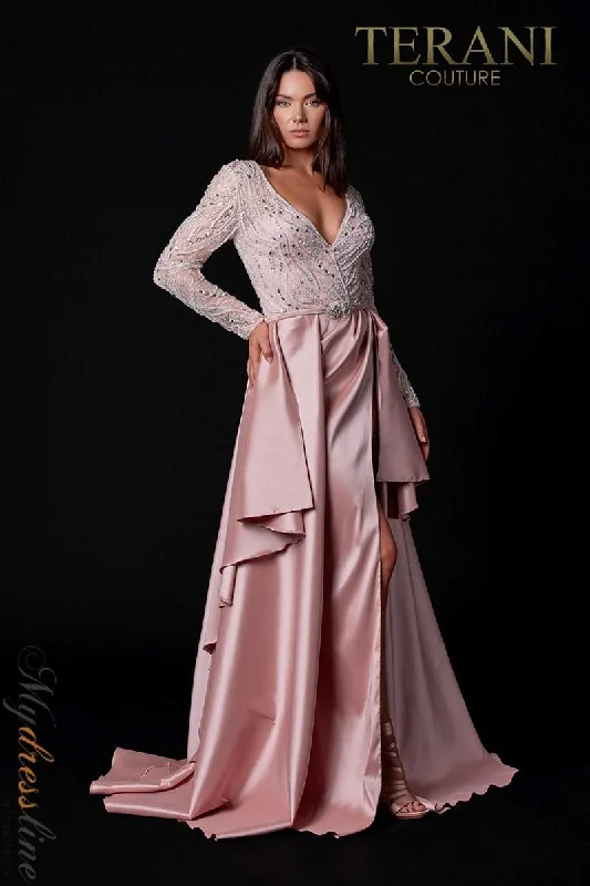 Long - sleeved formal dresses in velvet for a winter formal eventTerani Couture 2111M5273 Long - sleeved formal dresses in velvet for a winter formal eventTerani Couture 2111M5273